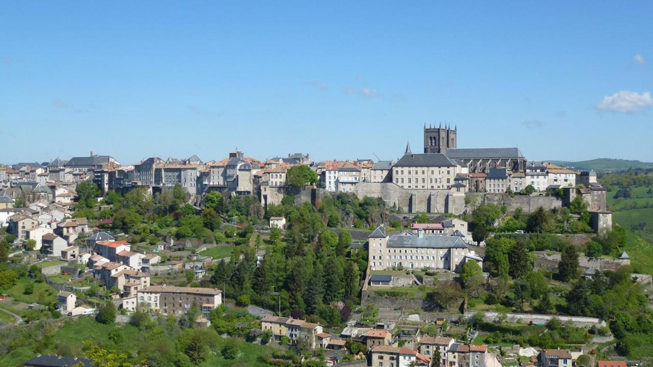 Hôtel des Roches Saint-Flour (Cantal) Exterior foto